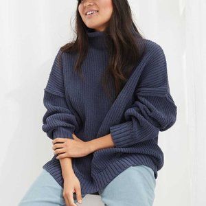 Aerie Chenille Feels Sweater in Fresh Bright (Medium)